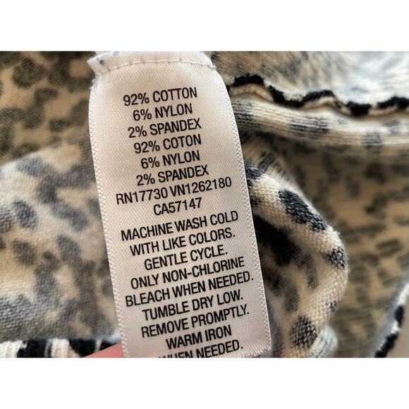 Merona Cotton Blend Black & White Animal Print V-Neck Long Sleeve Cardigan, S - Picture 7 of 10